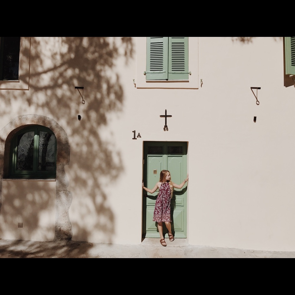 Meet your Posher, Sibyl